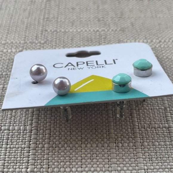 Capelli New York Women Earrings Stud Ear Jewely Set of 2 - Picture 4 of 7